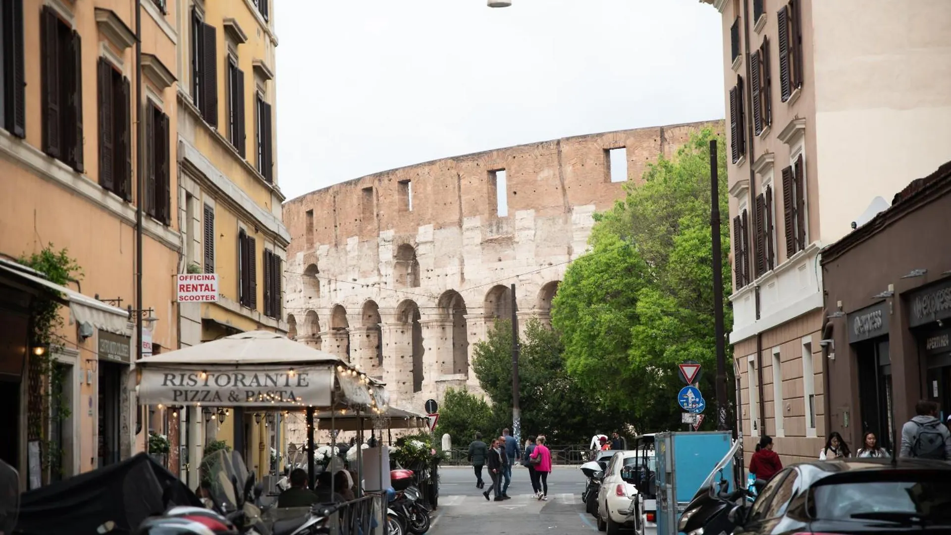 Oliviero - Colosseum View Apartment With Terrace Řím Itálie