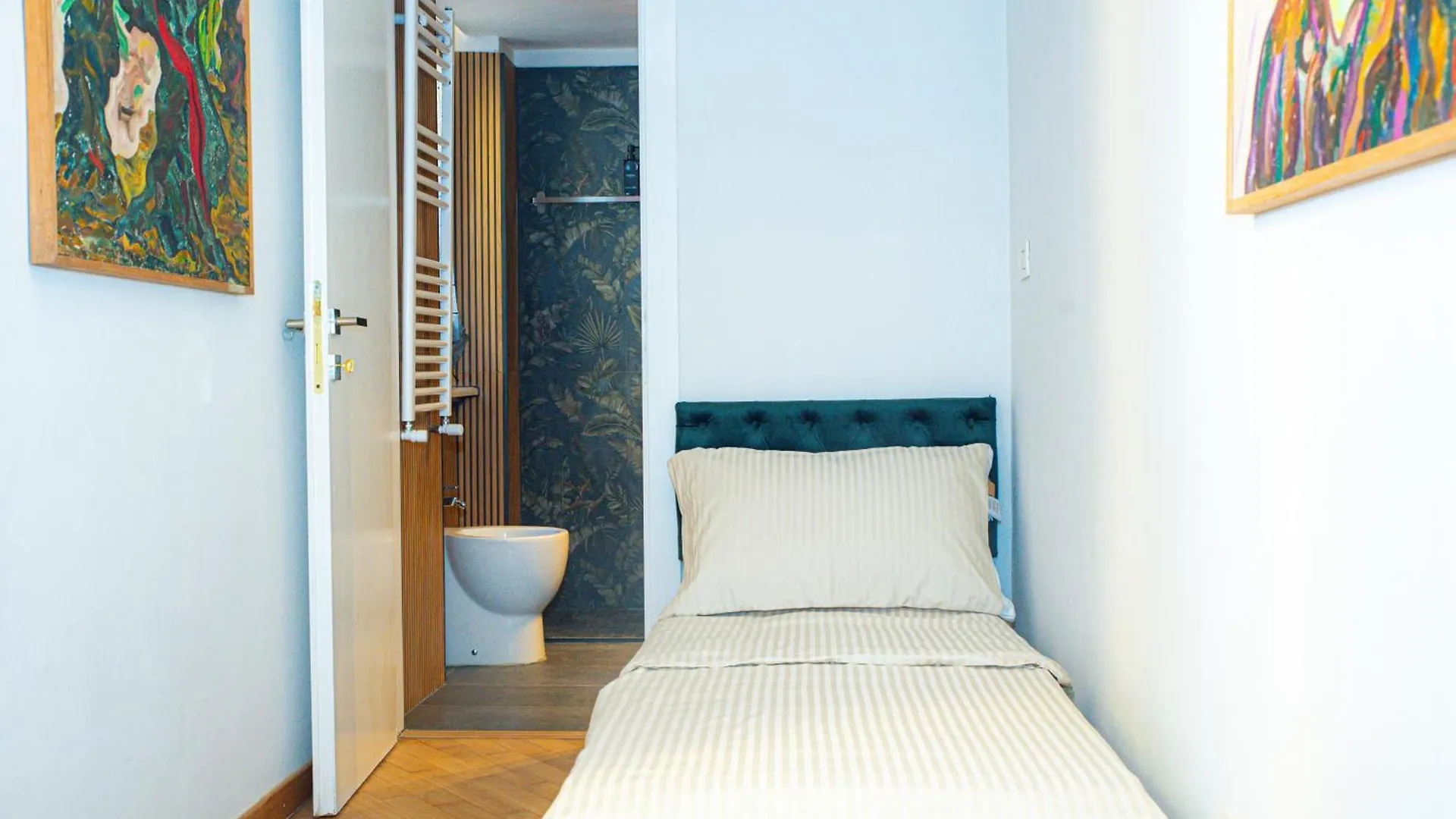 Oliviero - Colosseum View Apartment With Terrace Rome